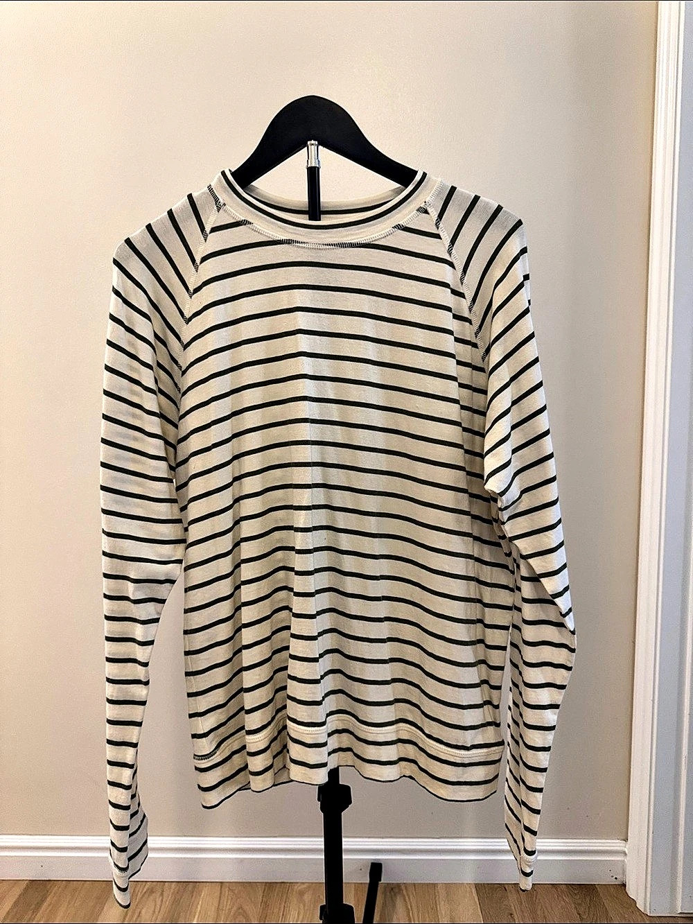 Albion Striped Long Sleeve in Green & Cream Size Medium